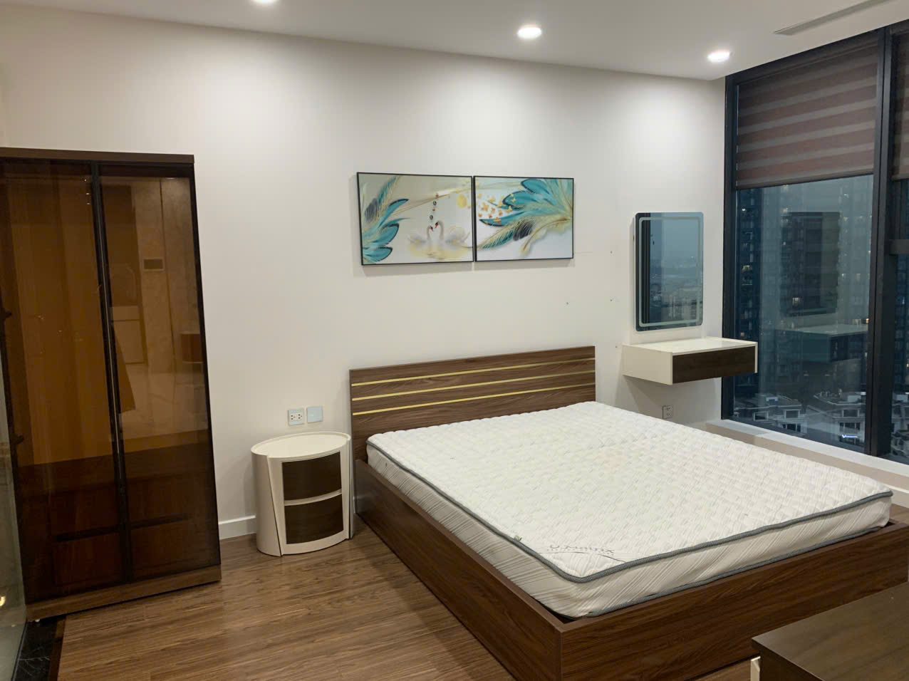 Căn Hộ Cao Cấp Sunshine City 2 Phòng Ngủ